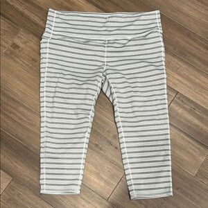 Athleta Capri Leggings 1X